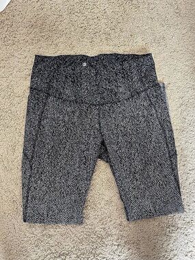 All in Motion Black/White Women’s XL Leggings